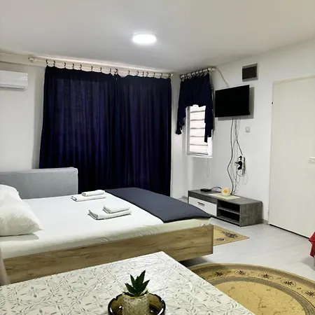 Apartment Sava *